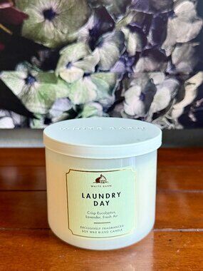 NEW LAUNDRY DAY 3-Wick Candle Bath & Body Works